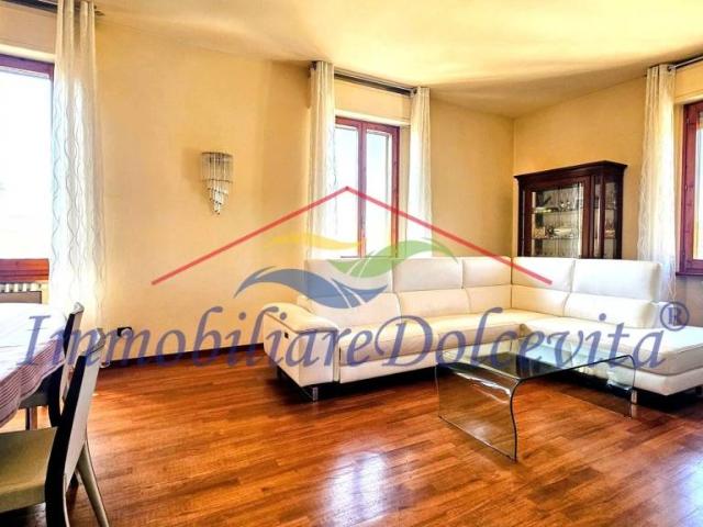 Vendesi appartamento a Firenze via dei Maffei, 10, Cure
