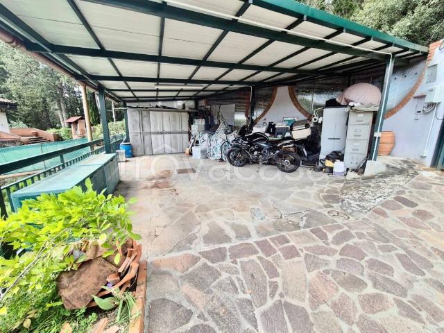 Vendesi appartamento a Bagno a Ripoli via delle Fonti, Grassina
