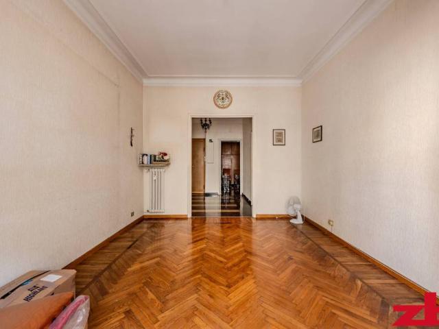 Vendesi appartamento a Genova via Trento, Albaro