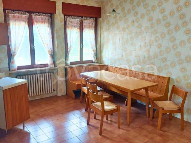 Vendesi appartamento a Levico, Levico Terme