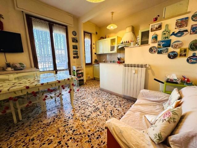Vendesi appartamento a Pisa via di Pratale