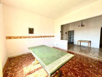 Vendesi appartamento a Pistoia, Candeglia