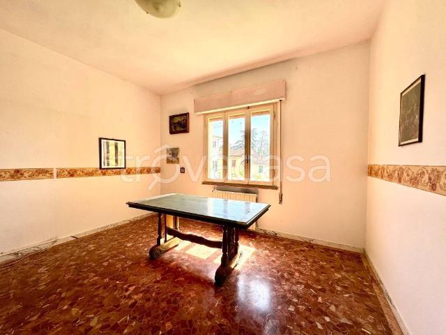 Vendesi appartamento a Pistoia, Candeglia