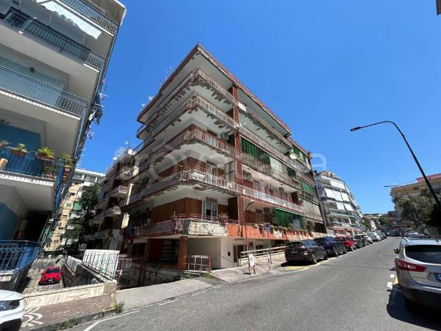 Vendesi appartamento a Portici via Privata Ascione, 29A