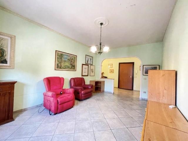 Vendesi appartamento a Prato, Ciliani