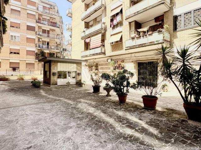 Vendesi appartamento a Roma, Tor Sapienza La Rustica