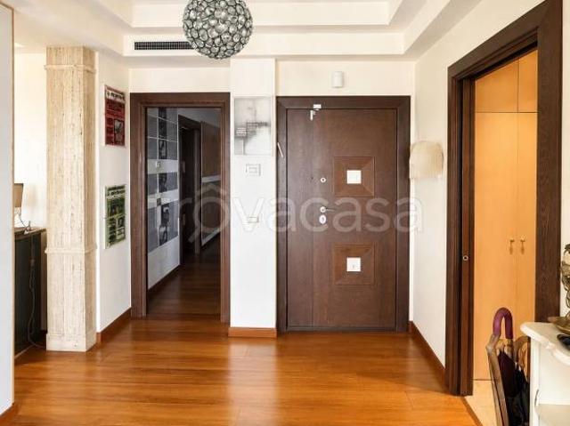 Vendesi appartamento a Roma via Francesco dall'Ongaro, Monteverde Vecchio