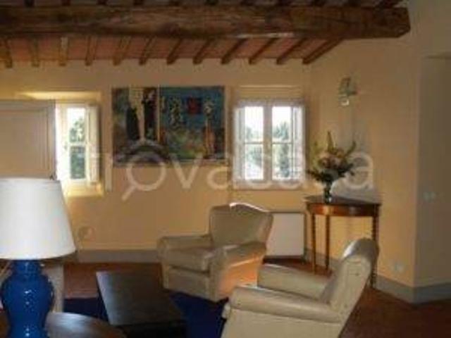 Vendesi appartamento a San Casciano in Val di Pesa
