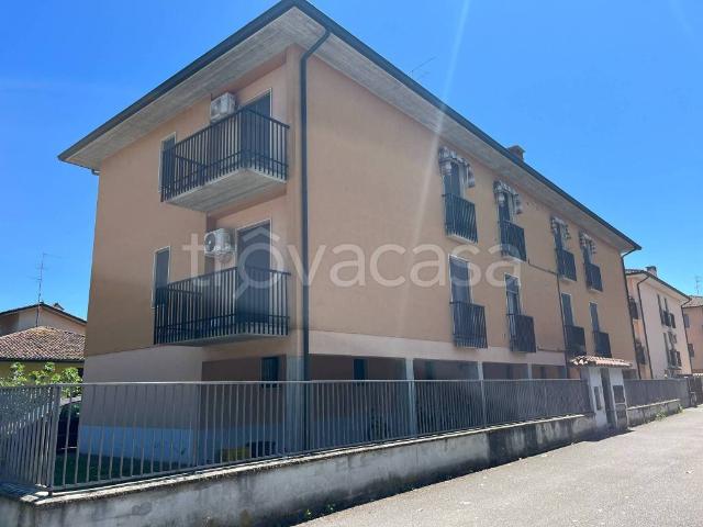 Vendesi appartamento a San Colombano al Lambro via San Giovanni di Dio
