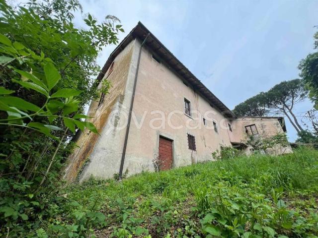 Vendesi appartamento a San Giovanni Maggiore, Borgo San Lorenzo
