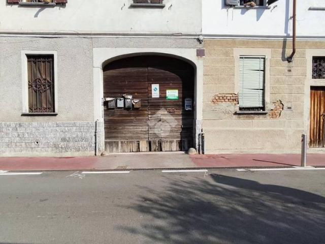Vendesi appartamento a Sedriano via edoardo pessina, 36