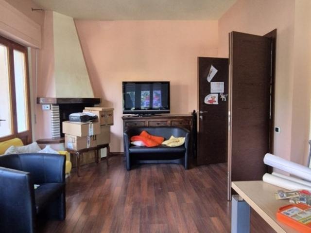 Vendesi appartamento a Terranuova Bracciolini
