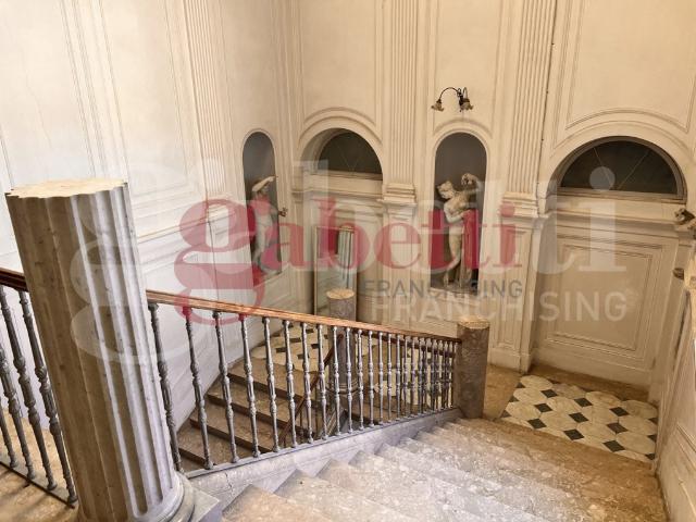 Vendesi appartamento a Venafro