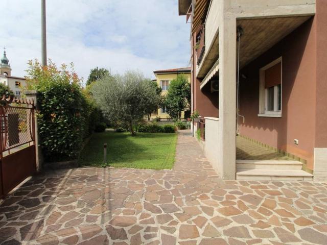 Vendesi appartamento a Verona via guerrieri, 28, Santa Lucia Golosine