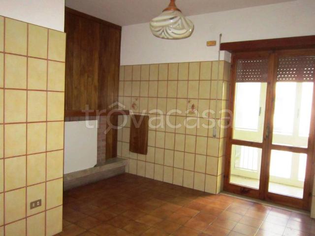 Vendesi appartamento ad Agnone