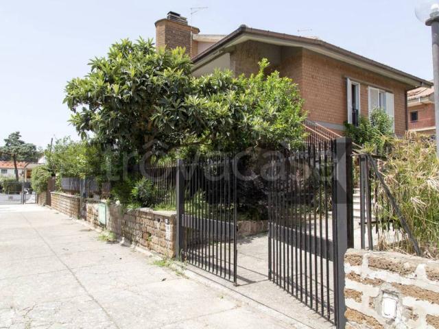 Vendesi appartamento ad Anzio, Villa Claudia