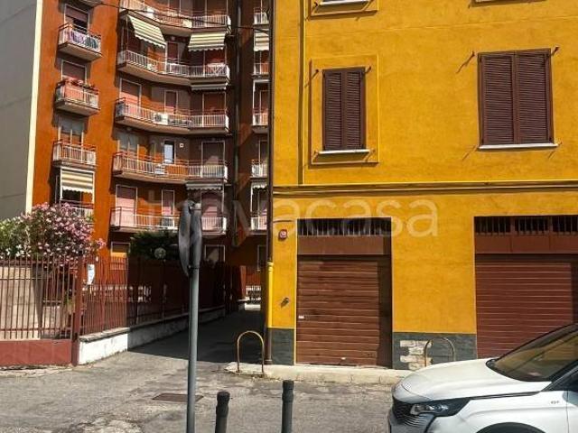Vendesi bilocale a Cormano via dei Giovi, 71