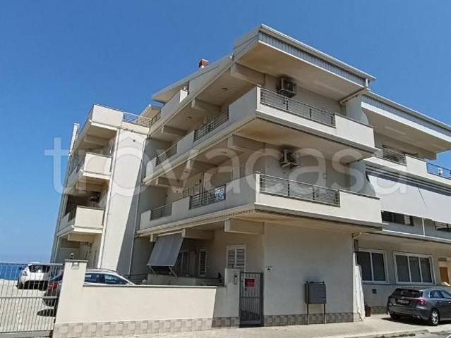 Vendesi bilocale a Capo d'Orlando via Trazzera Marina, 338