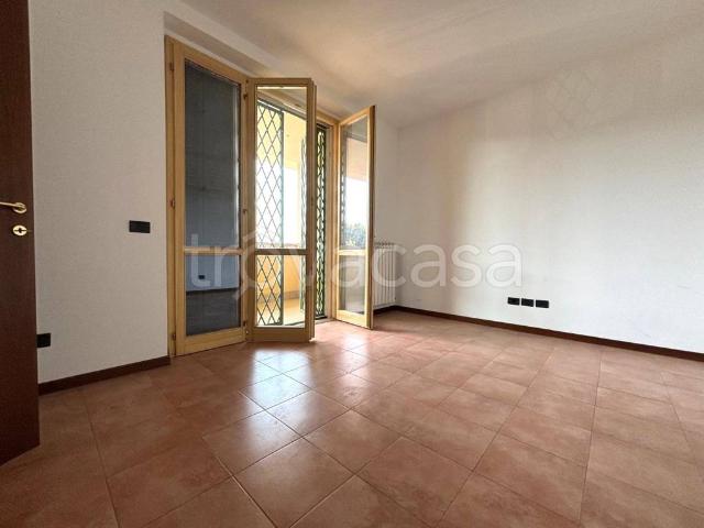 Vendesi trilocale a Borgo San Giovanni piazza Bettino Craxi, 1