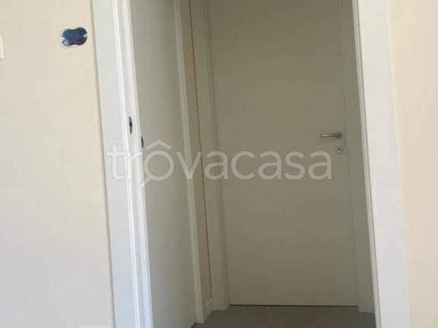 Vendesi bilocale a Lissone via Alessandro Volta, 41