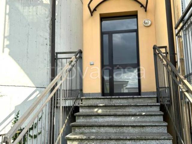 Vendesi bilocale a Motta Visconti via Monte Grappa