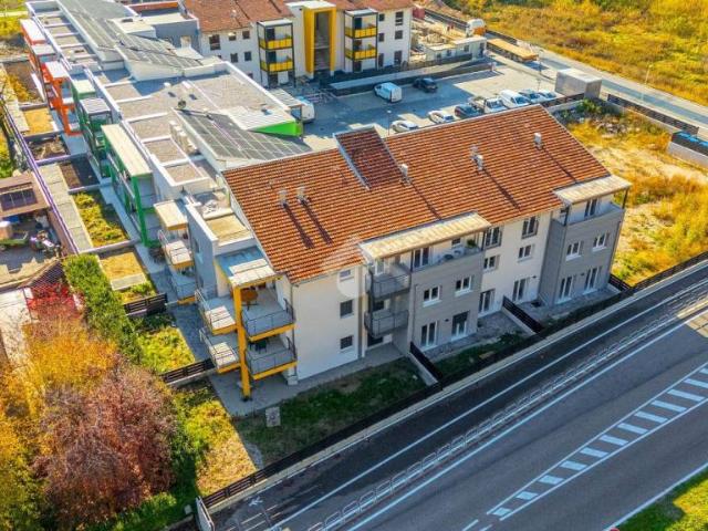 Vendesi bilocale a Mori via Del Garda, 101