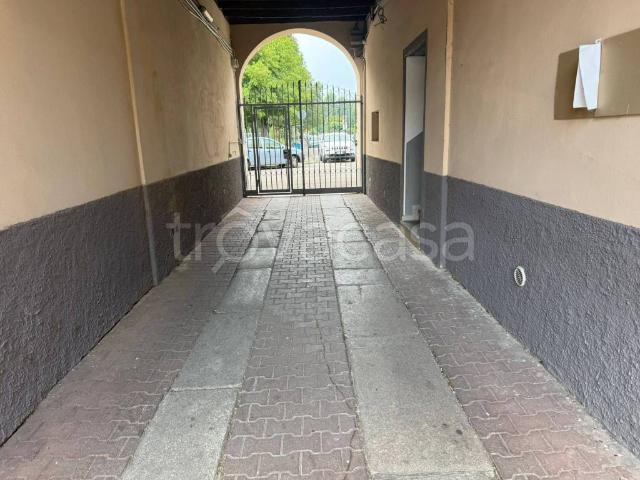 Vendesi bilocale a Milano, Bruzzano