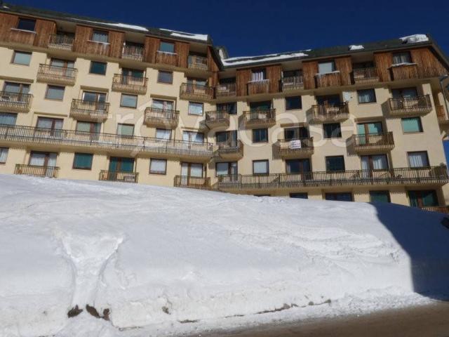 Vendesi bilocale a Sestriere via Monte Rotta, 4