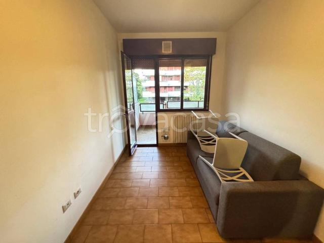 Vendesi bilocale a Padova via Pontevigodarzere, 213, Pontevigodarzere Isola di Torre