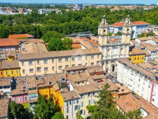 Vendesi bilocale a Parma, Parco Ducale Oltretorrente