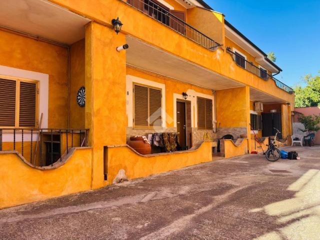 Vendesi bilocale a Roma via Luigi Rovelli, 29, Osteria Nuova