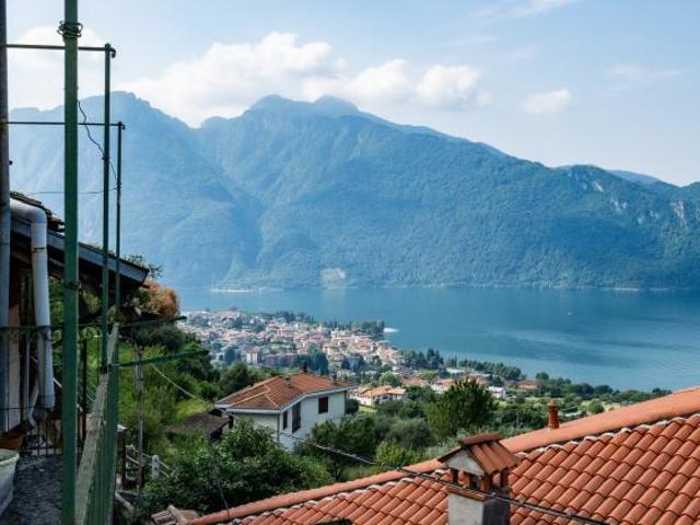 Vendesi Casa da Ristrutturare in Crebbio, Abbadia Lariana 248