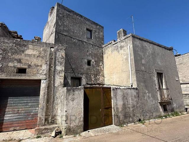 Vendesi casa indipendente a Cocumola, Minervino di Lecce