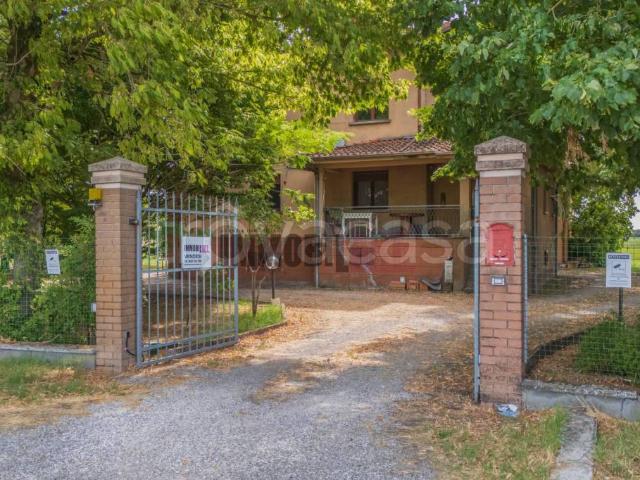 Vendesi casa indipendente a Cadelbosco di Sopra, Cadelbosco di Sopra