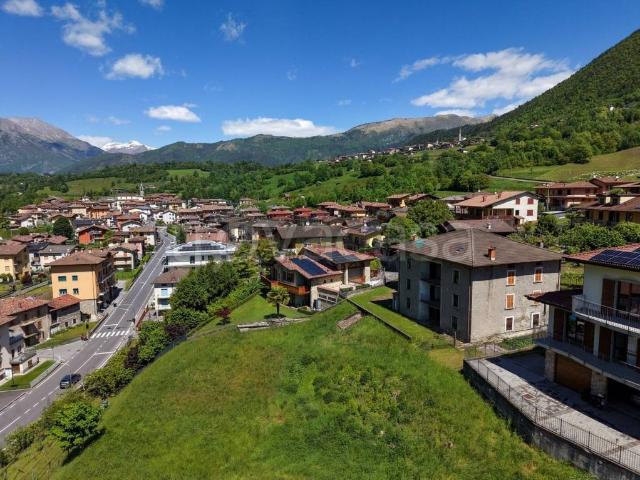Vendesi casa indipendente a Cerete via 4 Novembre, 8, Cerete Basso