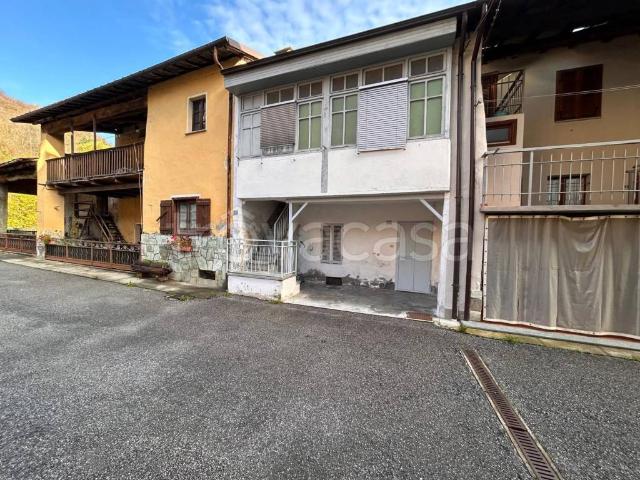 Vendesi casa indipendente a Chiusa di Pesio