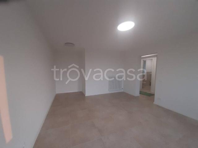 Vendesi casa indipendente a Creazzo via Masare
