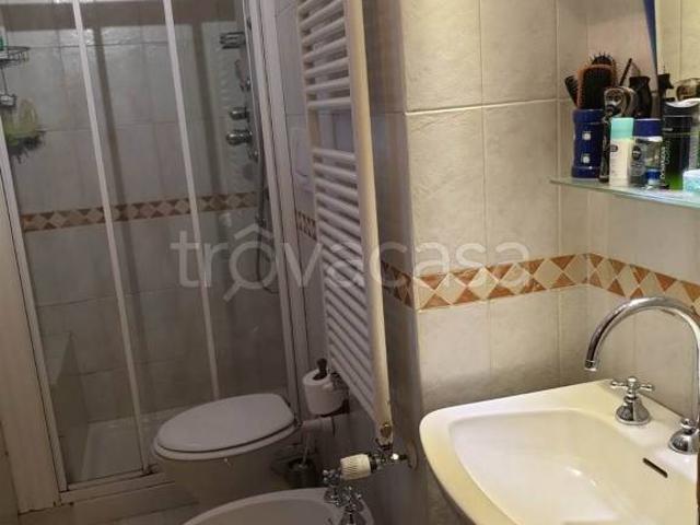 Vendesi casa indipendente a Bioglio via XXV aprile, 66