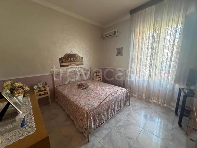 Vendesi casa indipendente a Orta Nova