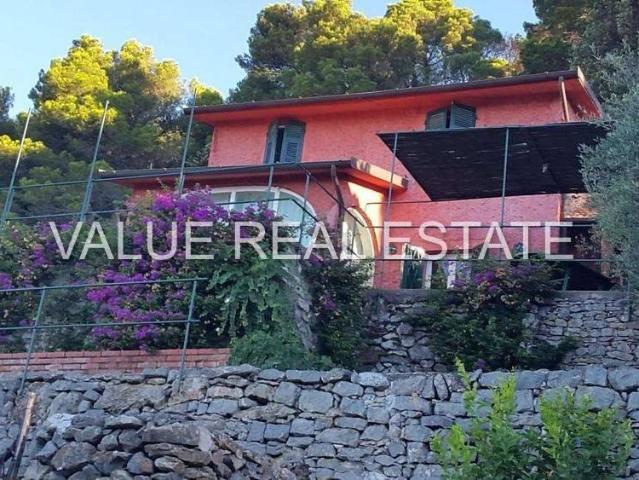 Vendesi casa indipendente a Lerici strada Provinciale, 28