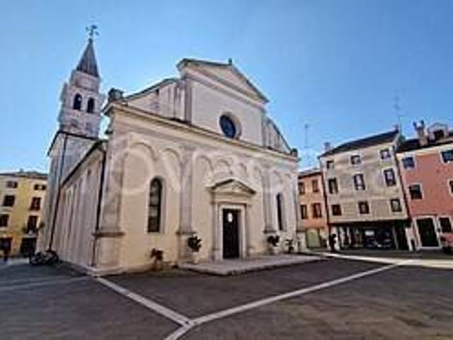 Vendesi casa indipendente a Motta di Livenza viale Venezia