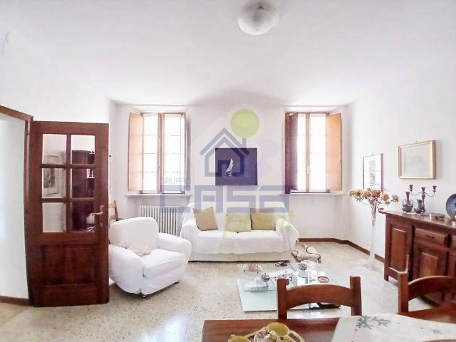Vendesi casa indipendente a Marcaria via Crispi, 14