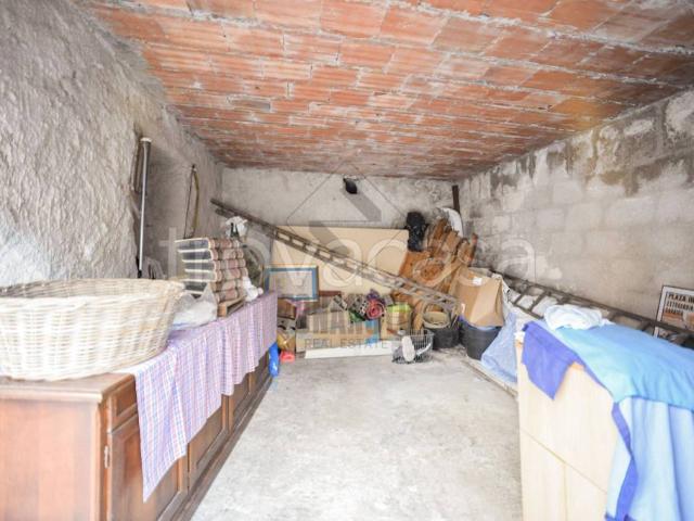 Vendesi casa indipendente a Noto via Milano, 11