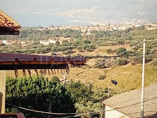 Vendesi casa indipendente a San Cono, Cessaniti