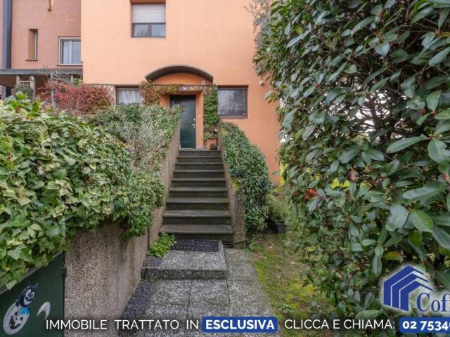 Vendesi casa indipendente a Segrate, San Felice