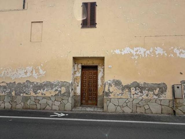 Vendesi casa indipendente a Pontestura via Vittorio Veneto, 46