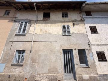 Vendesi casa indipendente a Palazzolo Vercellese via Roma, 64