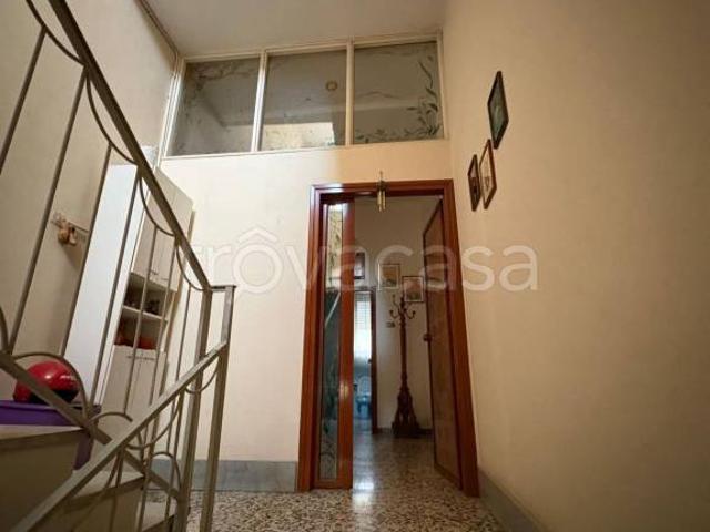 Vendesi casa indipendente a Palma Campania via Trieste