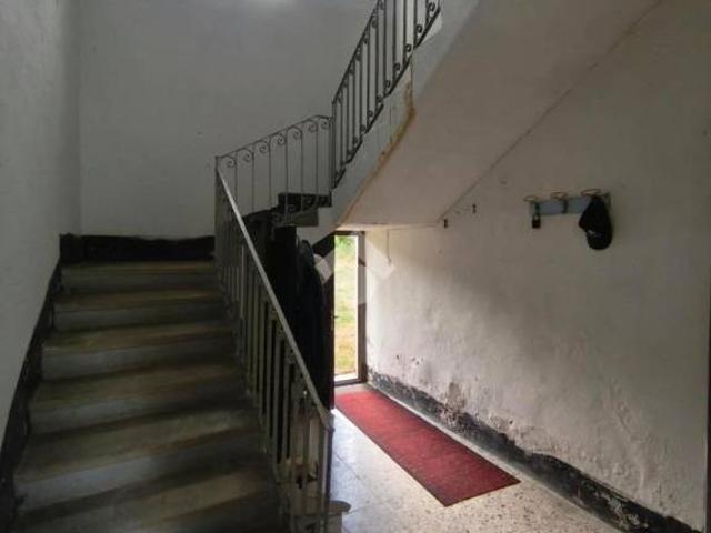 Vendesi casa indipendente a Pareto
