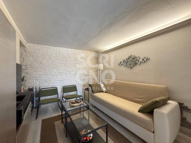 Vendesi casa indipendente a Pistoia via Bartolina, Nespolo